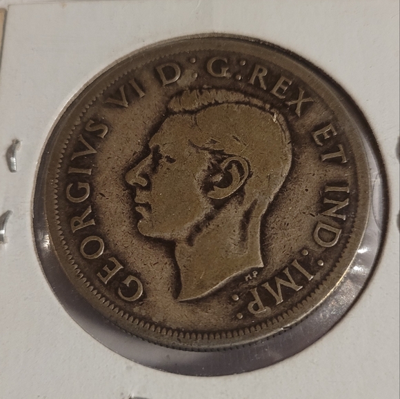 1939 Canadian Silver Dollar - Picture 2 of 2